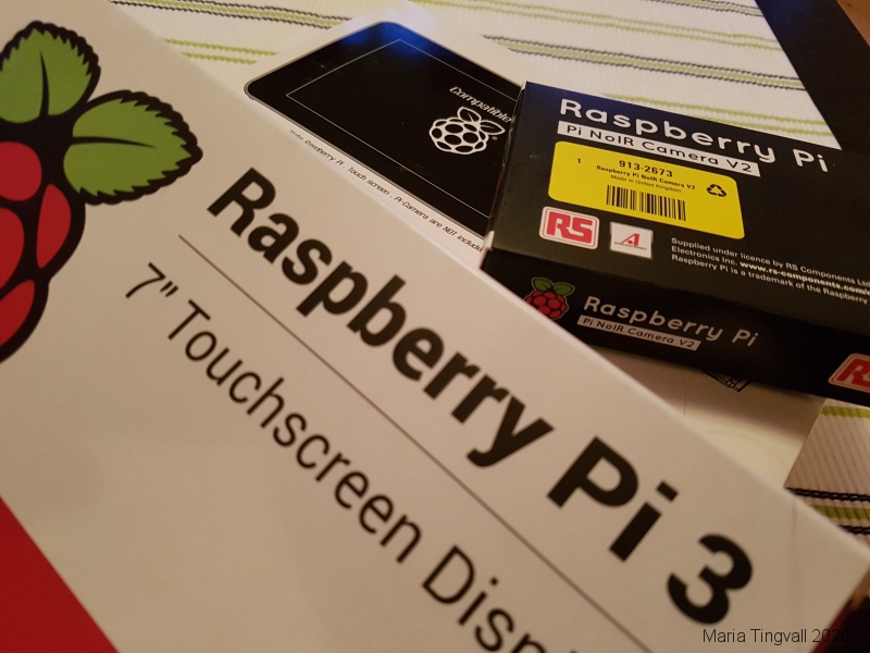 RasperryPi inkopplad till touchscreen